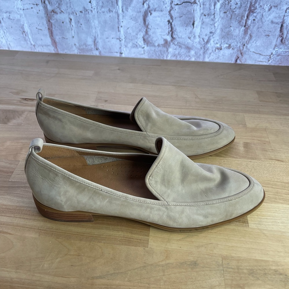Women’s loafers size 13 M